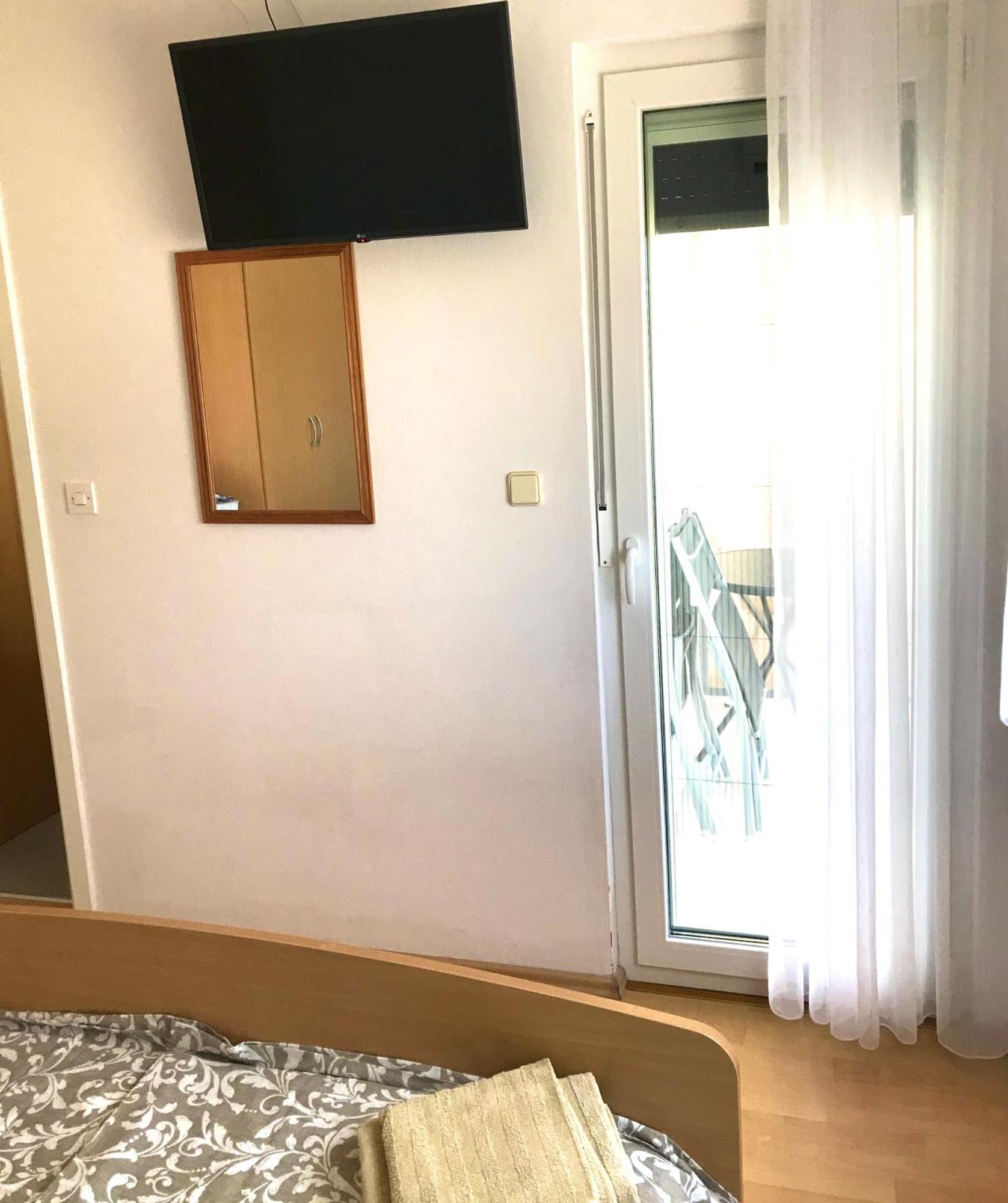 Guesthouse Pejo Porec Bagian luar foto