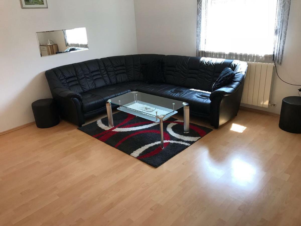 Guesthouse Pejo Porec Bagian luar foto