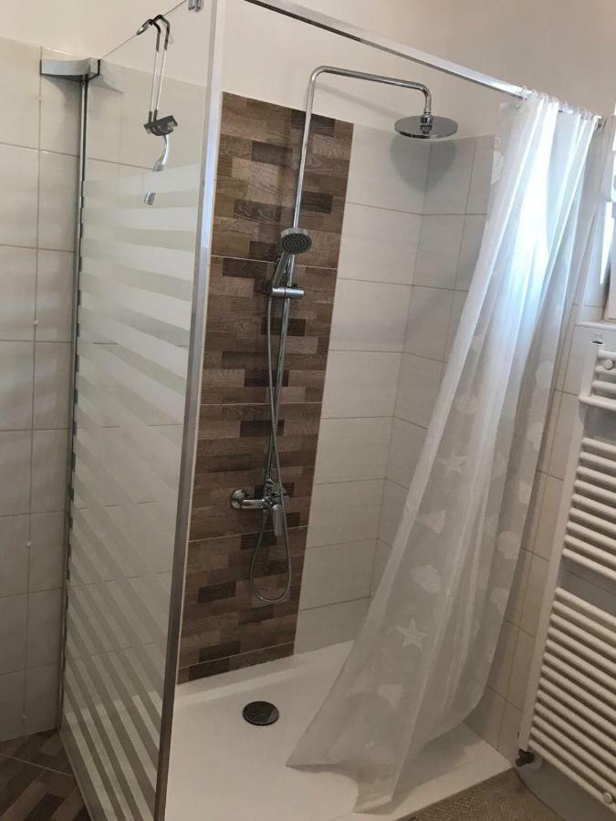 Guesthouse Pejo Porec Bagian luar foto